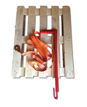 Load image into Gallery viewer, Safepul pallet puller going to the central stump of the pallet